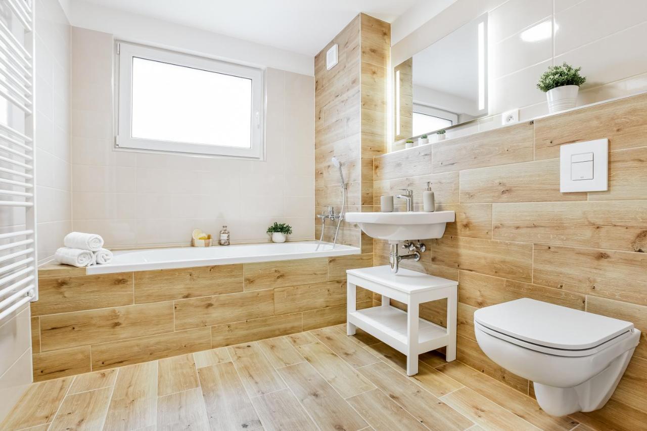 Apartmany Karlovy Dvory Horni Plana Exterior photo