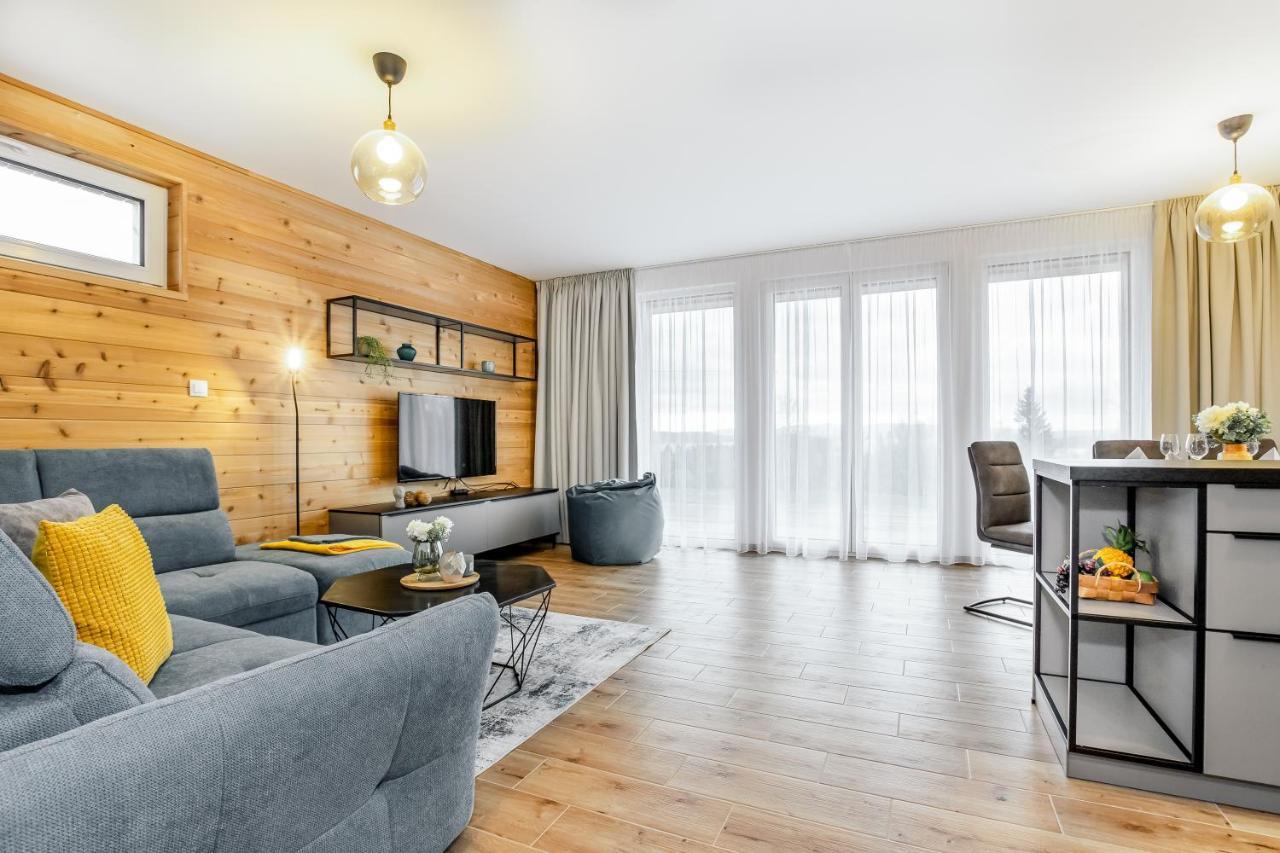 Apartmany Karlovy Dvory Horni Plana Exterior photo